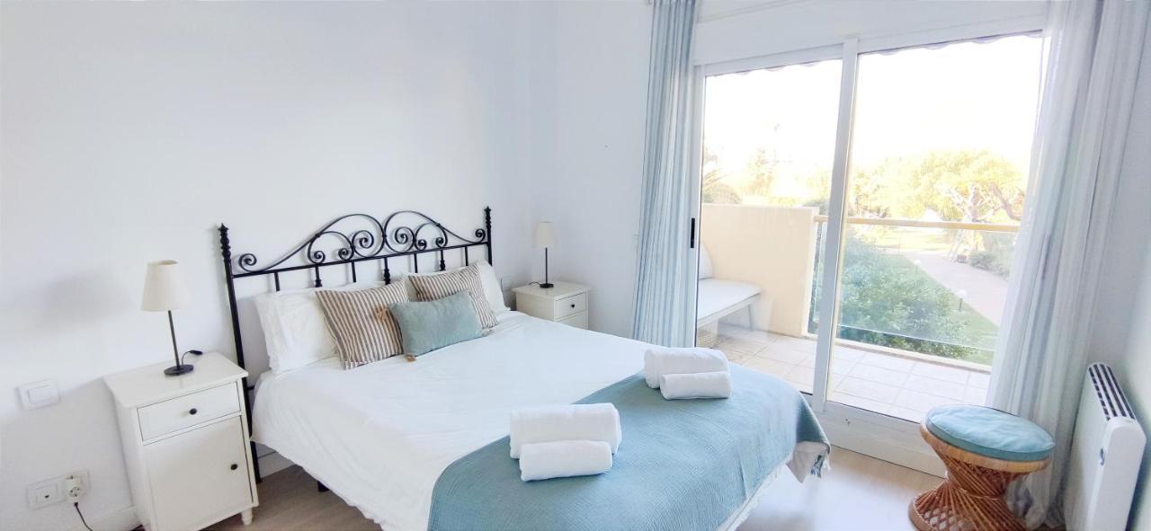 Apartamento Lagos Del Castillo By Denia Costa المظهر الخارجي الصورة